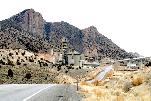 plant_from_132-s Ash Grove Cement Plant from Highway 132