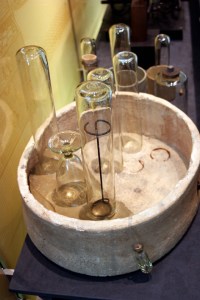 Joseph Priestley's pneumatic trough