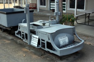 Electric speeder engine for pulling lead ore cars