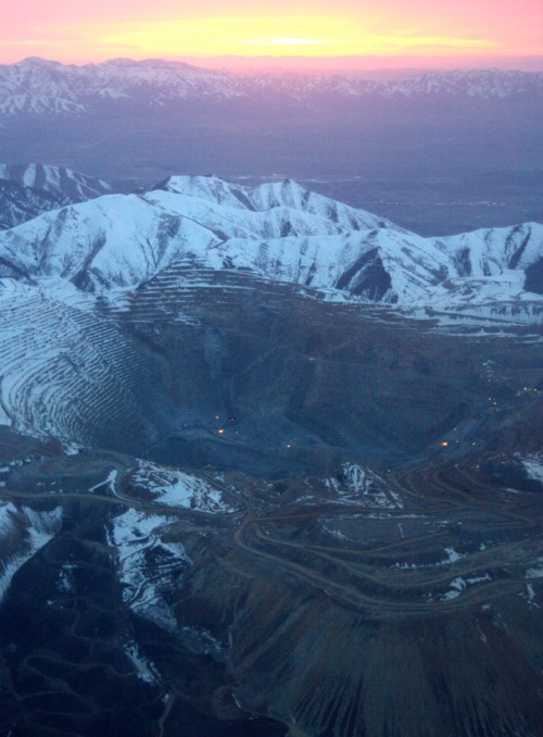Sunset_over_copper_mine-s Kennecott Copper Mine