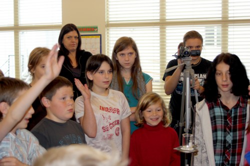 Kids_raising_hands-s Raising hands