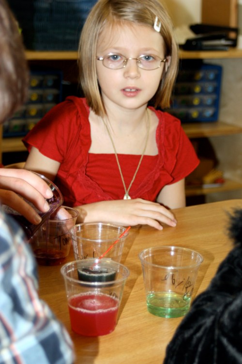 Girl_with_samples-s Girl with pH samples