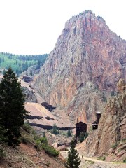 Ruins of mines in West Willow Creek Canyon. The Bachelor Mine is high up on the hillside and the Commodore Mine at the bottom.