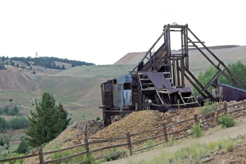 Anna J. Mine looking up Vindicator Valley to the American Eagles Overlook.
