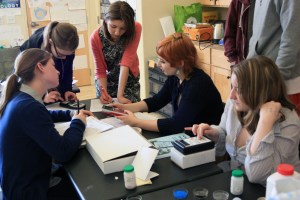 Chemistry students test chemicals with the ALTA II reflectance spectrometer