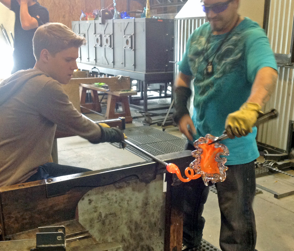 spinning-the-stem-noah