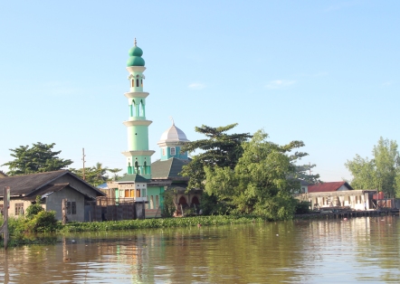 Green tower mosque