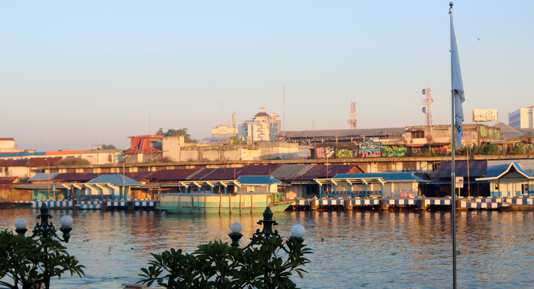 Martapura River at dawn