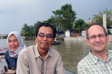 Nazar-Craig-wife on river