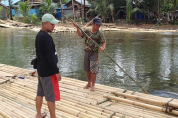 Amli and organizer preparing