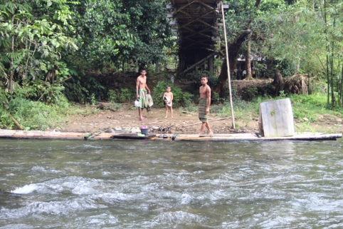 Kids with raft