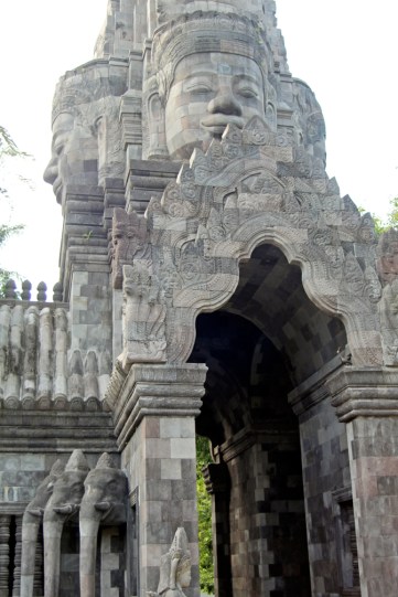 Buddha head temple with elephants