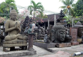 Buddha statues