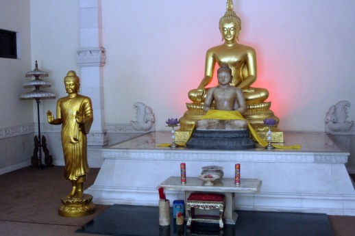 Golden Buddhas in temple
