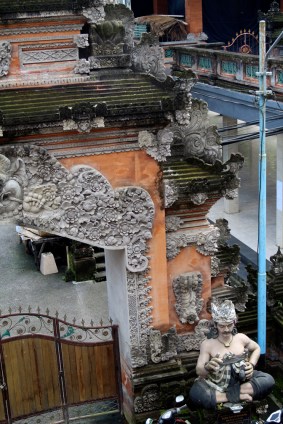 Guardian of the Kajeng Temple
