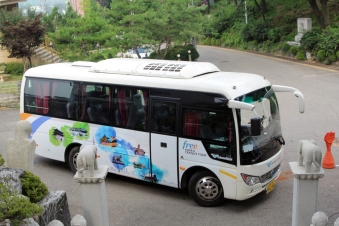 Incheon tour bus
