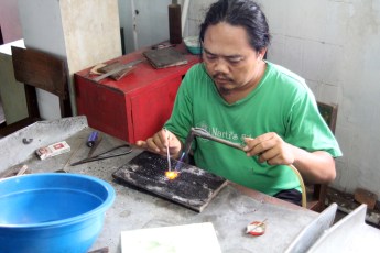 Making silver grains
