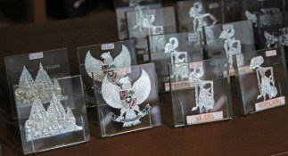 Prambanan-Garuda-Wayong silver